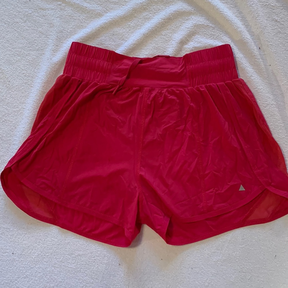 Balance Athletica Breeze Shorts Medium
